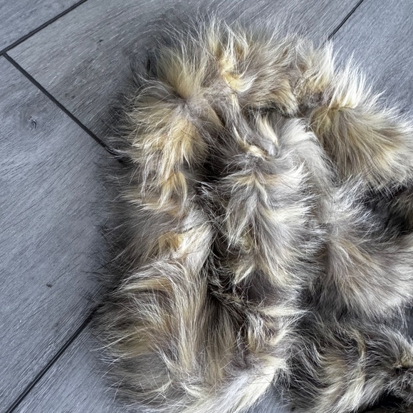 REAL FUR SCARF - Picture 3 of 5